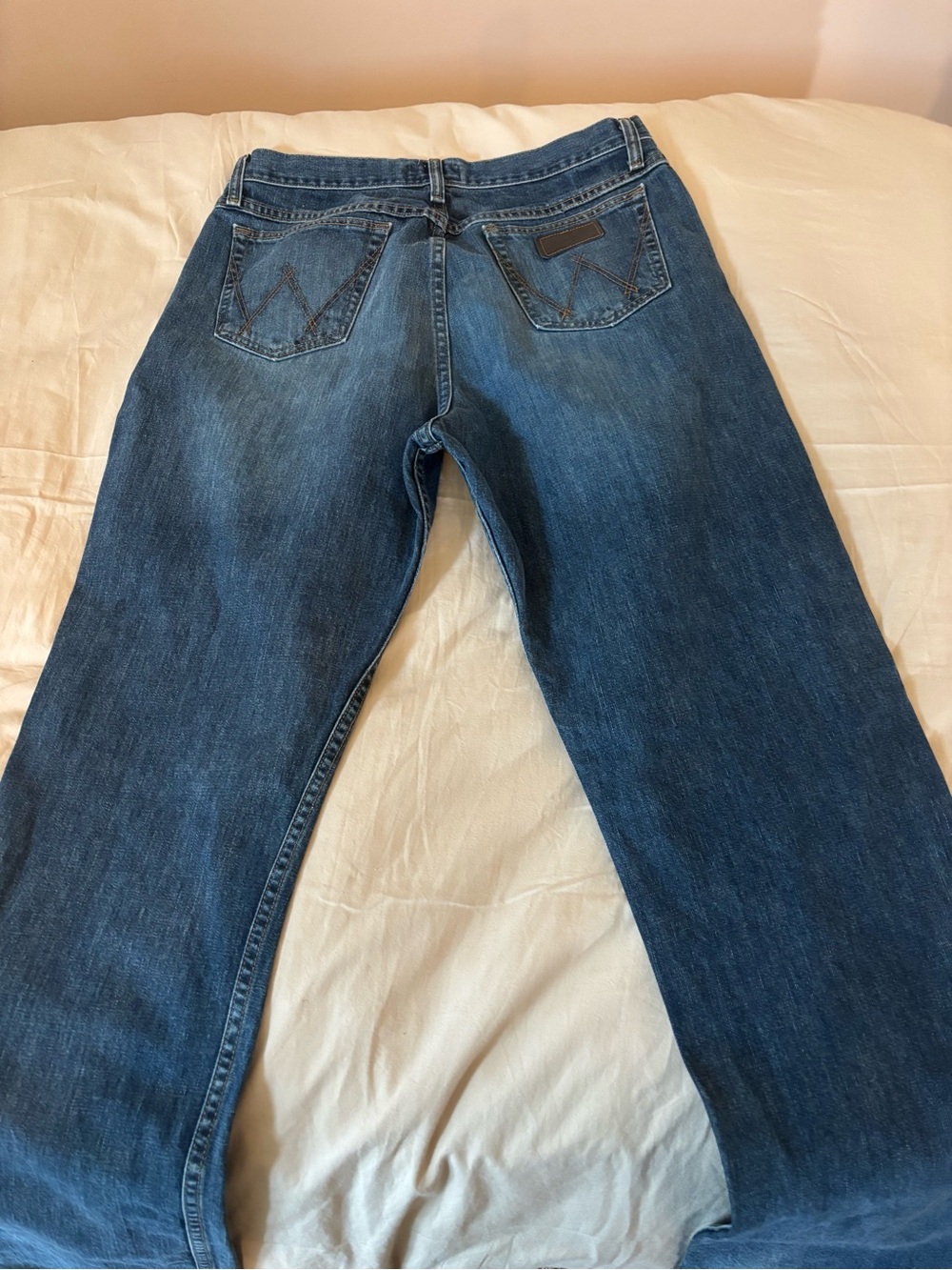 Wrangler Men's Dark Blue Straight Jeans